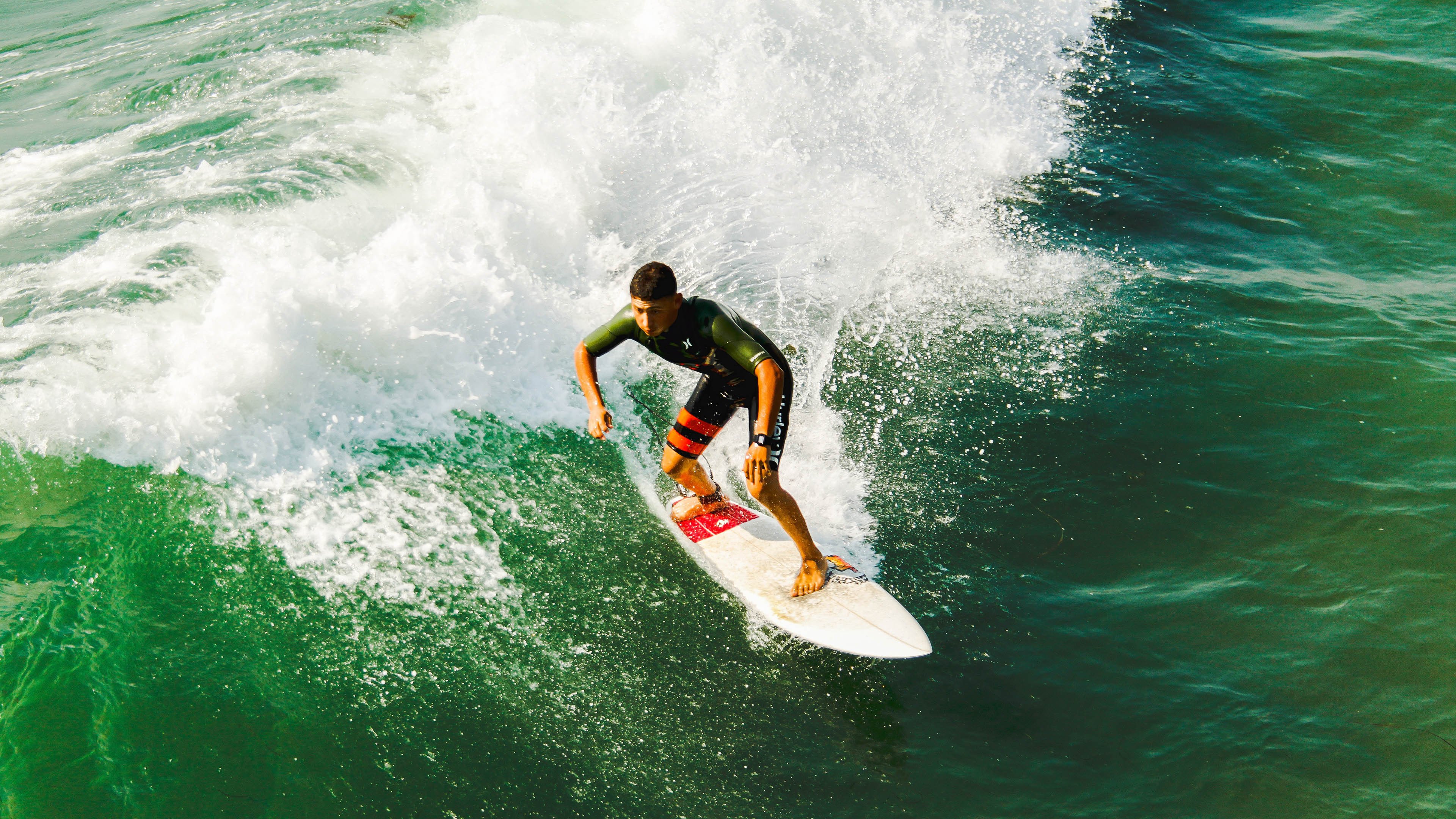 欧洲顶尖球队云集，一触即发的激战即将展开，欧洲著名球队