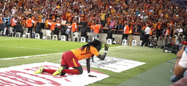 九游体育在线-男排超级联赛上演“天王山之战”